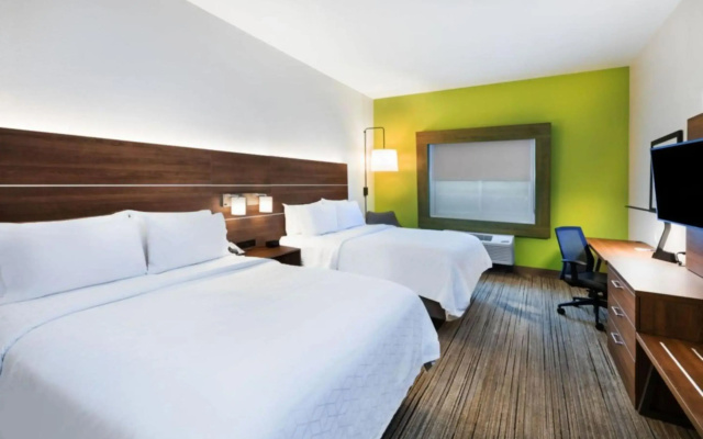 Holiday Inn Express Hotel & Suites Ozona by IHG