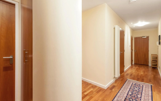 The Holyrood Road Residence - Rsa 120172