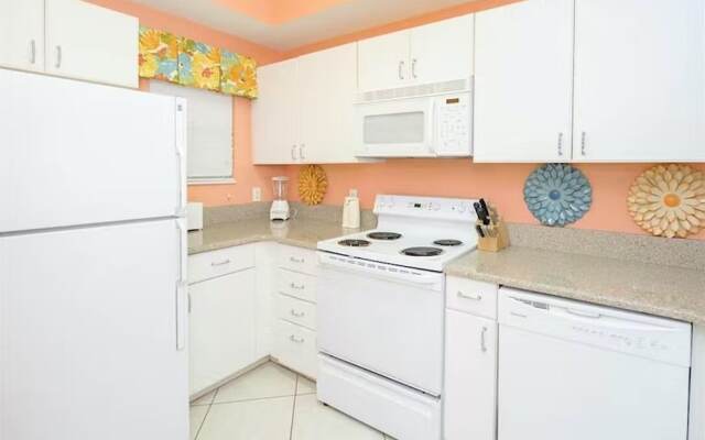 Tops'l 1008 Lockoff 3 Bedroom Condo by RedAwning