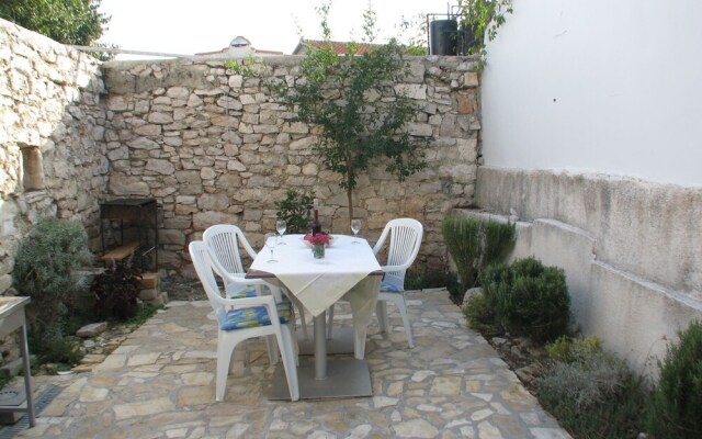 Apartments Mesic