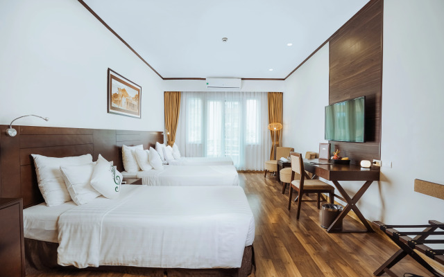 Thang Long Opera Hotel