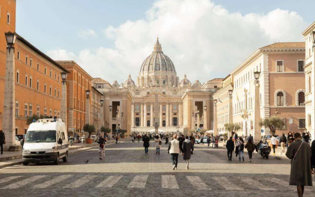 Santamaura Vatican Apartment