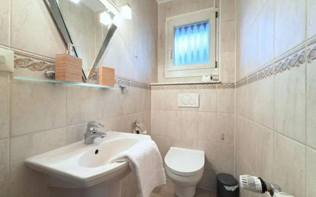 Spacious 4 bedrooms House