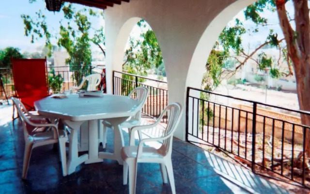 Homerez - Holiday Home Calle Infanta Elena