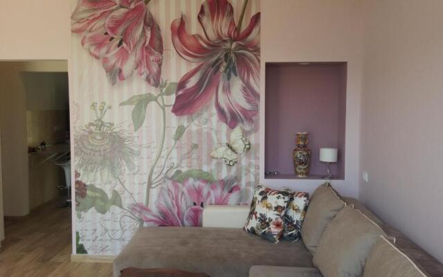 Zora Holiday Home