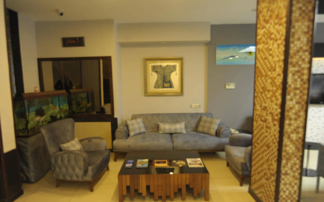 Anil Hotel