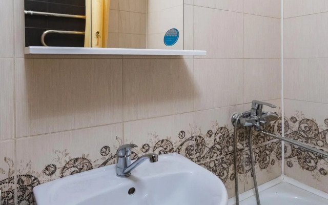 Суточно на улице Батурина