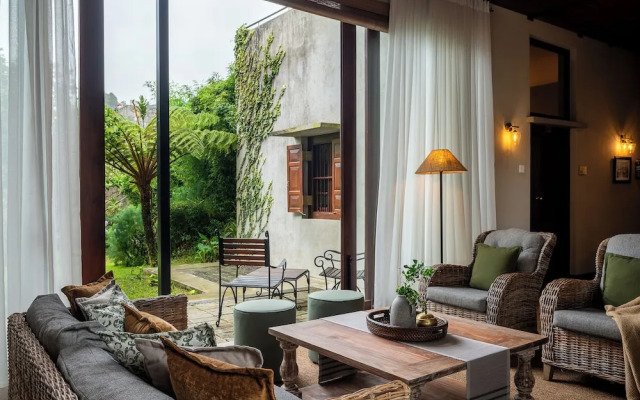 Tathya Hills - Luxe Garden Retreat
