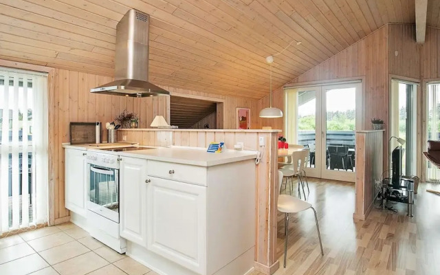 6 Person Holiday Home in Brovst-by Traum