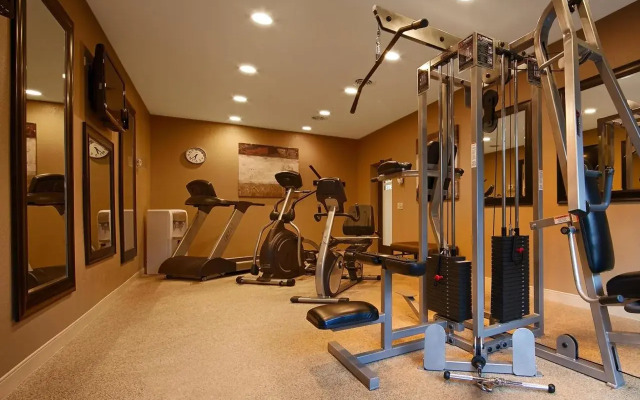 Antioch Hotel & Suites