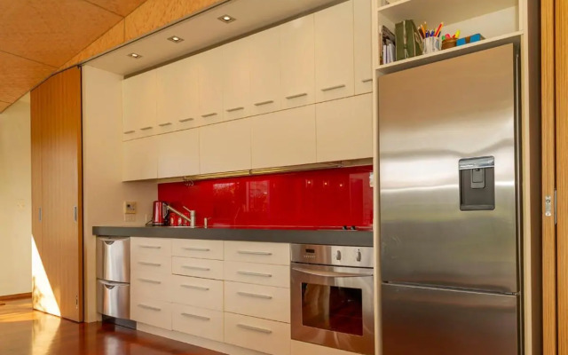 Modpod on The Tee - Matarangi Holiday Home