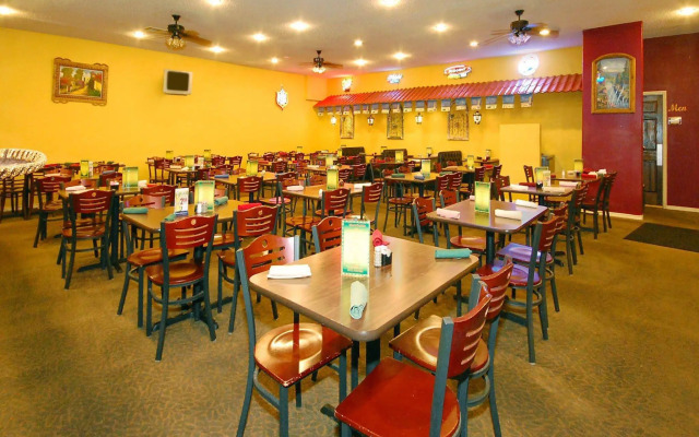 Best Western Taylor Inn