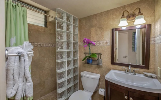 Poipu Shores B202 2 Bedroom Condo