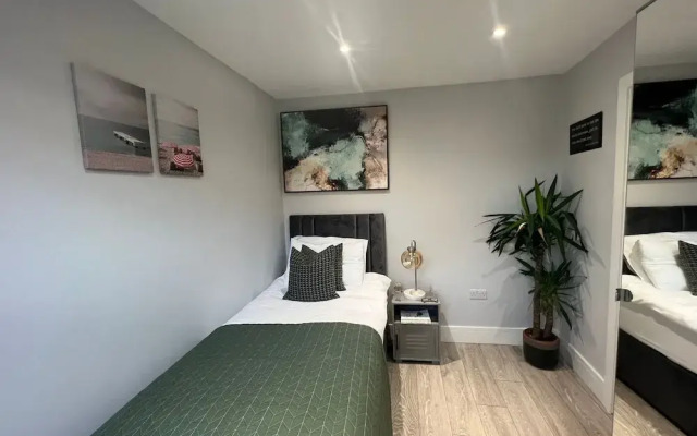 Stanhope Road Apartments