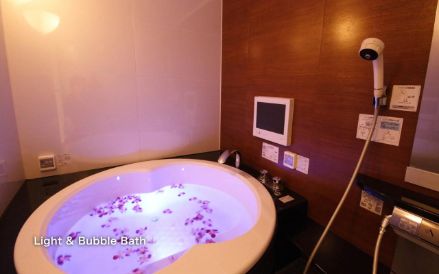 Hotel & Resort BaliAn Tomei Kawasaki IC - Adults Only