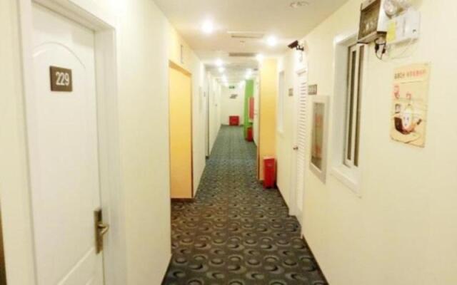 7 Days Inn Qingdao Railway Station Zhongshan Road Branch