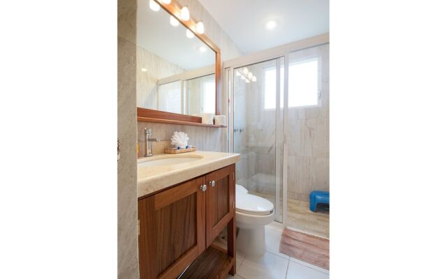 La Buena Vida Suites - Adults Only