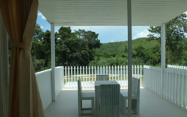 Worawee Resort & Spa