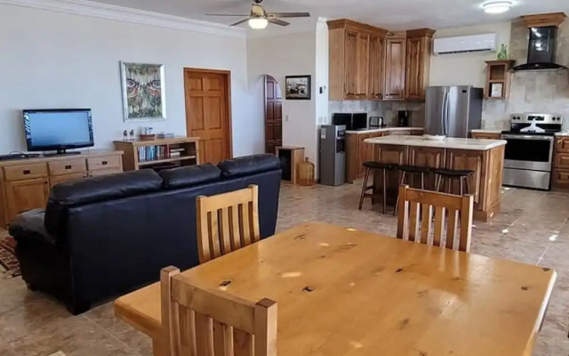 Casa Evita 4 Bedroom Beachfront Home