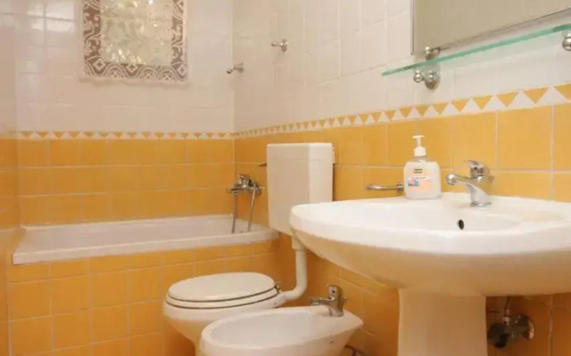 Apartments and rooms with parking space Cunski, Losinj - 2498