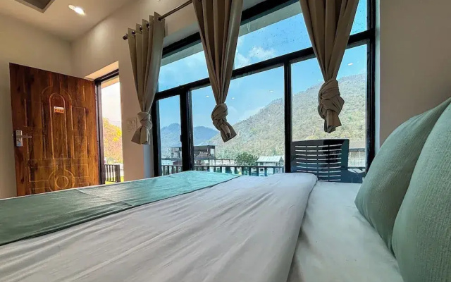 Euphoric Tiger Resort