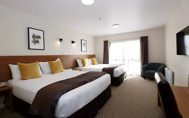 The Victoria Hotel Dunedin