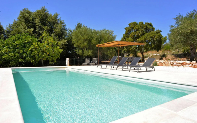 Trulli Estate in Puglia with Panoramic Pool