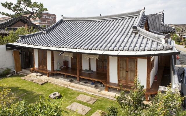 Ohnewwall Guesthouse