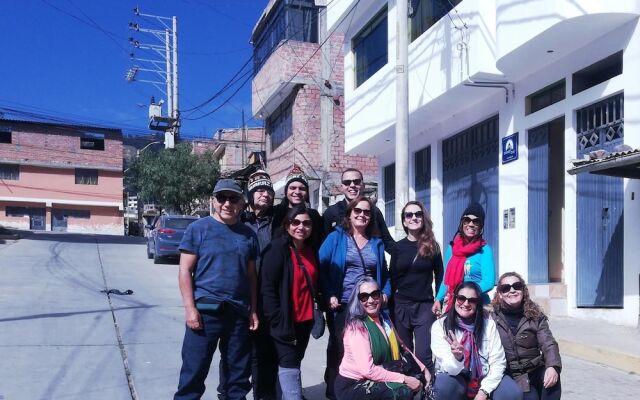Artesonraju Hostel Huaraz