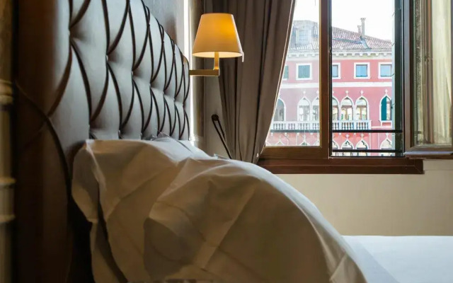 Riva del Vin Boutique Hotel