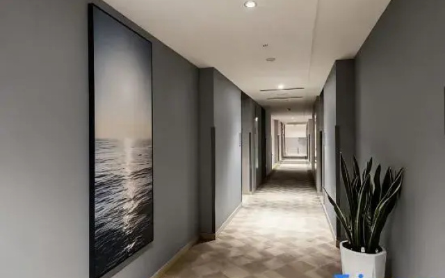 Vienna Hotel Chongqing Yuelai Guobo Exhibition Center