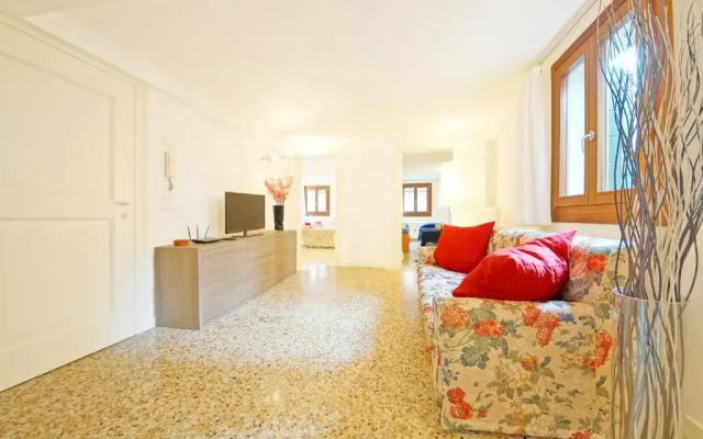 Sant'Aponal Apartment Rialto