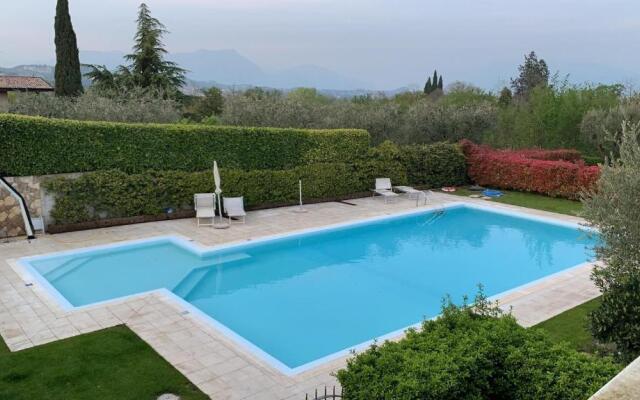 Villa Mariel