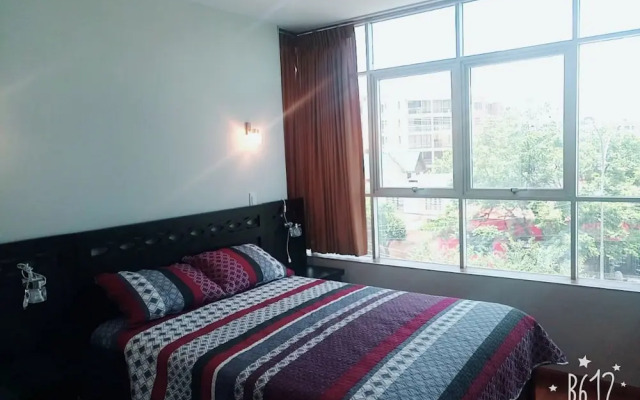 Flores Apartment - Torre Esteban 488