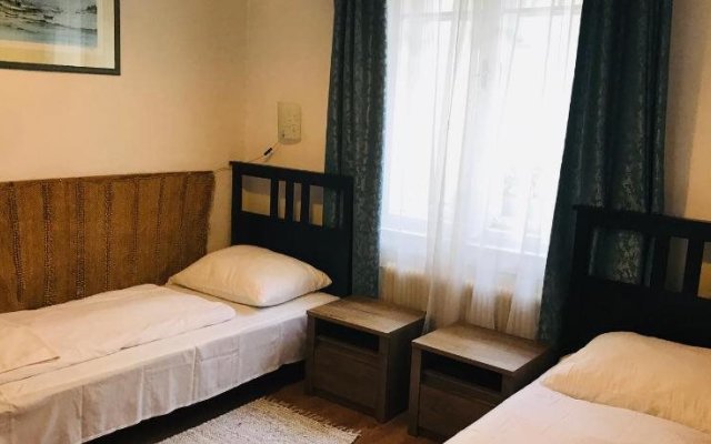 Kis Gellert Guesthouse