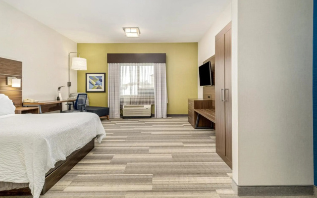 Holiday Inn Express & Suites Medicine Hat Transcanada Hwy 1 by IHG