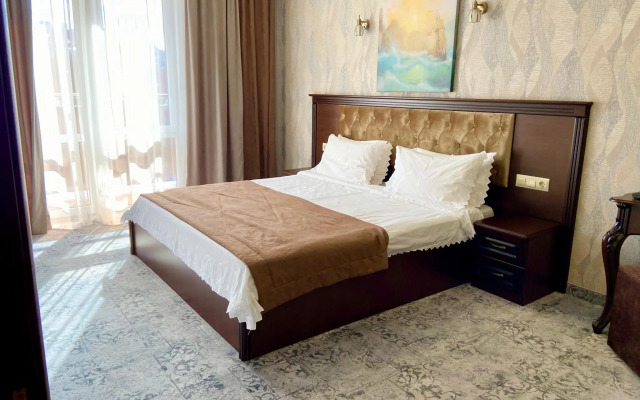 Priboy Grand Hotel and Spa