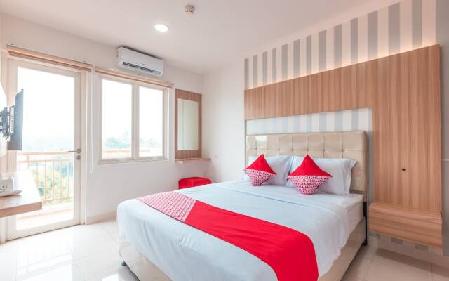 Sentul Tower by OYO Rooms