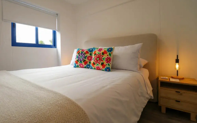 w Radiant 1BR w Perfect Balcony in Cusco