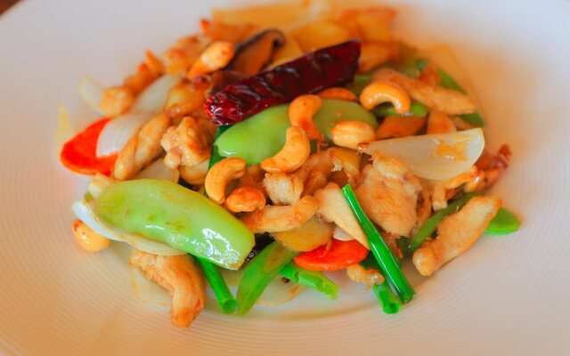 Doi Nok Strawberry Resort - ดอย นก สตรอเบอร์รี่ รีสอร์ทแอนด์เรส