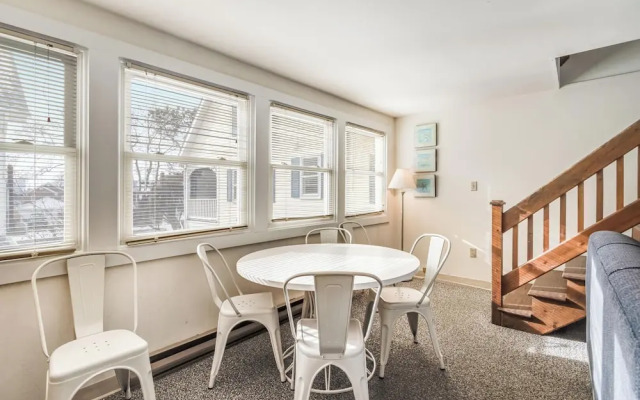 Maryland Gardens 19D