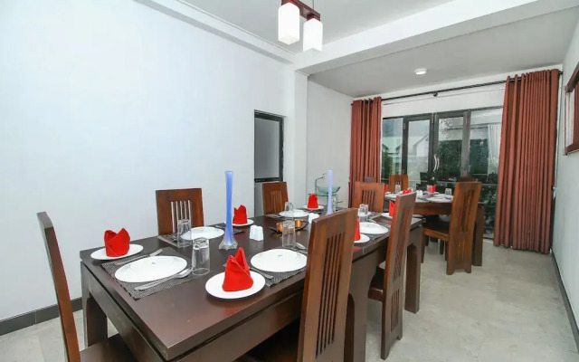 Oyo 511 Delphin Hotel