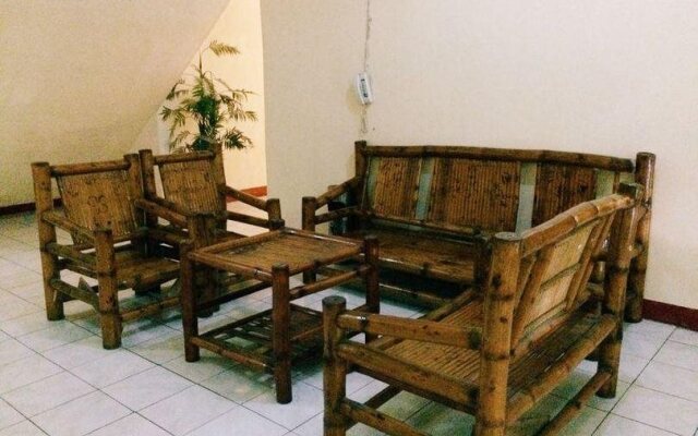 Mindoro Plaza Hotel