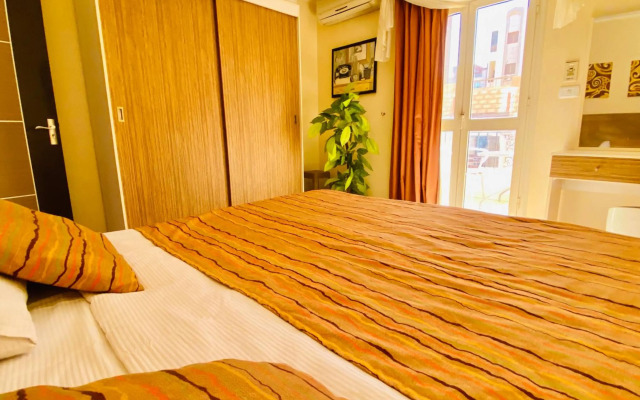 Panda House Sheraton Road