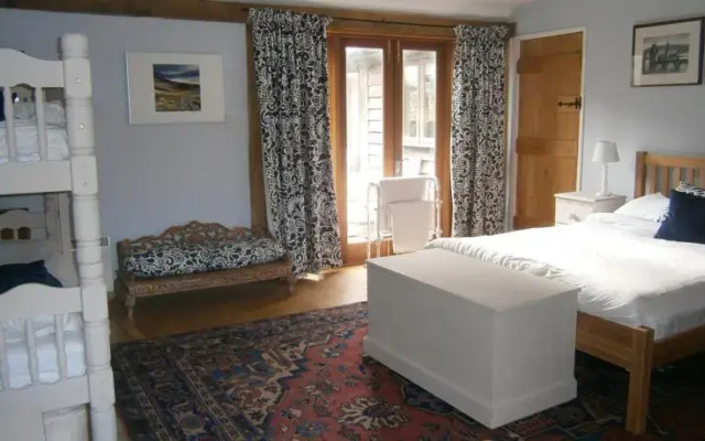 The Oak Retreat