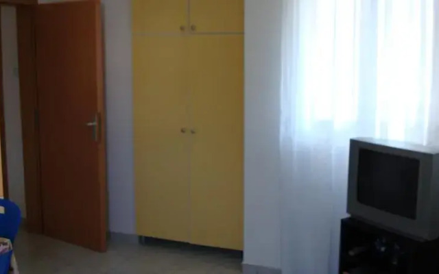 Kiwi Apartments