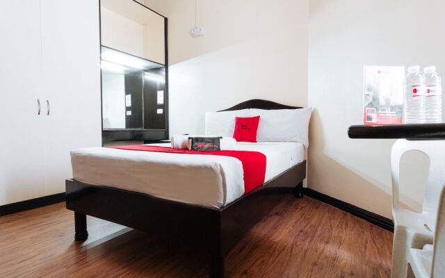 Reddoorz @ Vito Cruz Extension