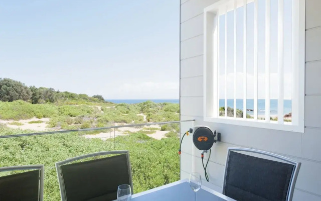 Ocean Views, 41A Ocean Avenue