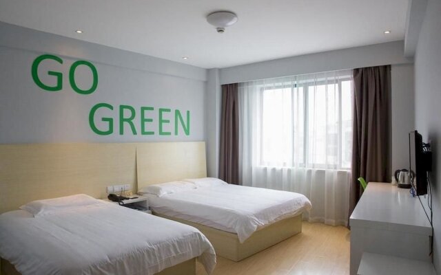 Motel 168 Shanghai Nanhui Huinan Subway Station