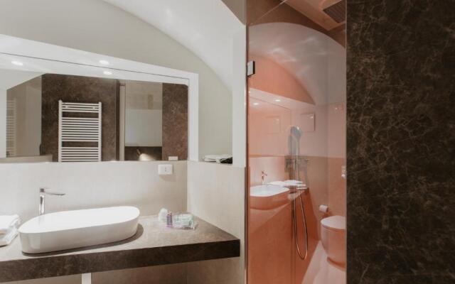 Euvodia Luxury Rooms